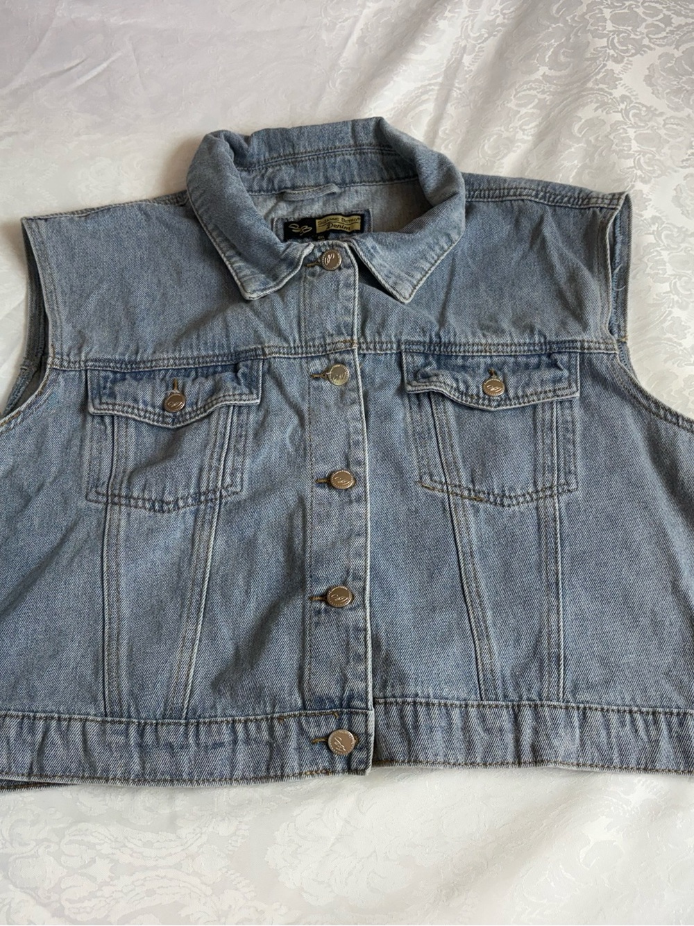 Woman’s denim Jean jacket vest plus size 4x